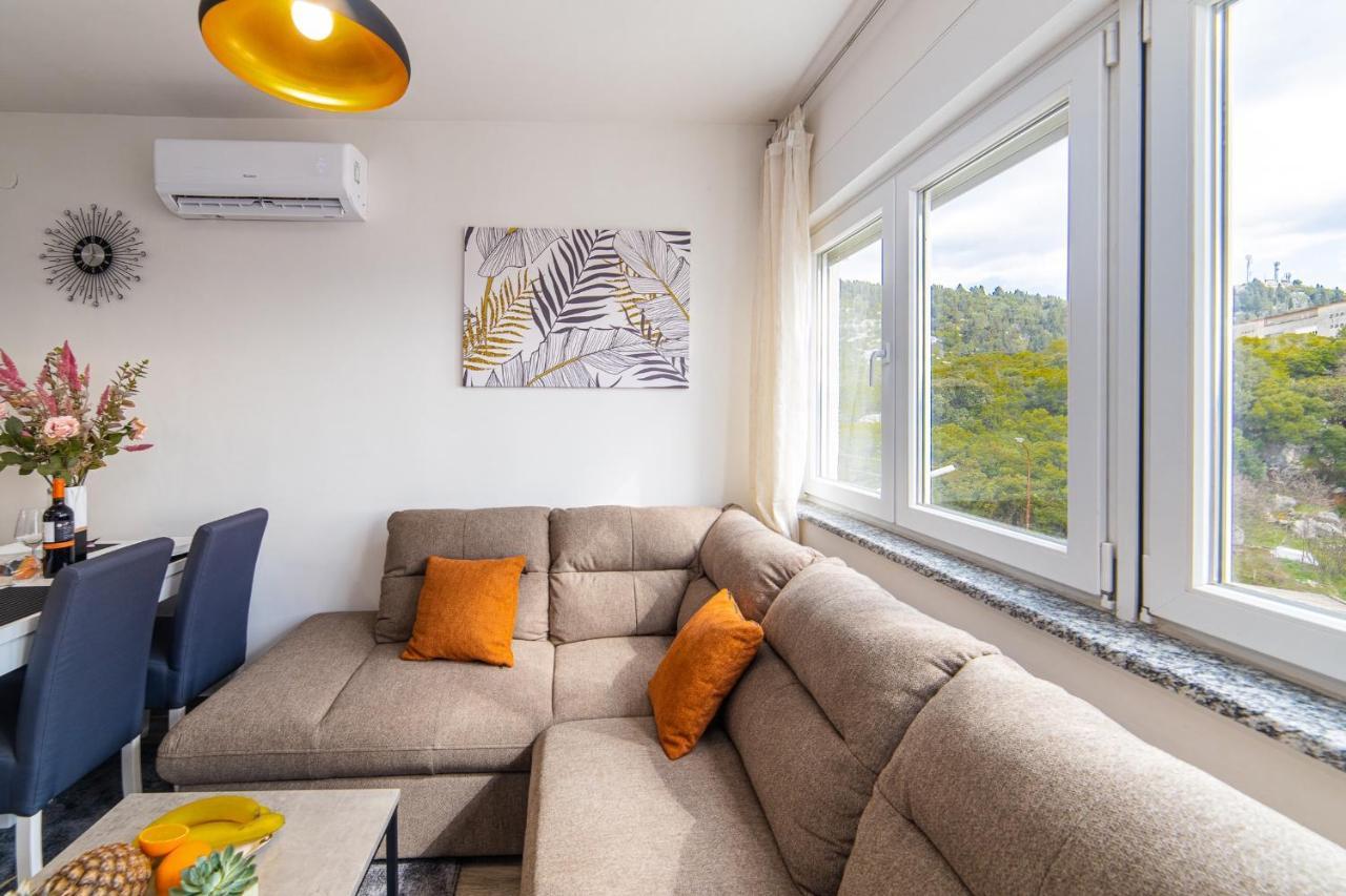 Apartment Sunrise Ploce โพลเช ภายนอก รูปภาพ