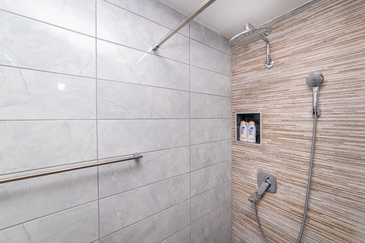 Apartment Sunrise Ploce โพลเช ภายนอก รูปภาพ