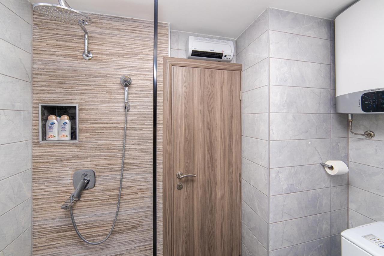 Apartment Sunrise Ploce โพลเช ภายนอก รูปภาพ