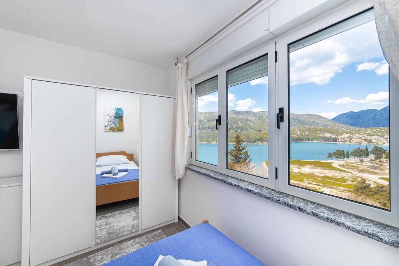 Apartment Sunrise Ploce โพลเช ภายนอก รูปภาพ