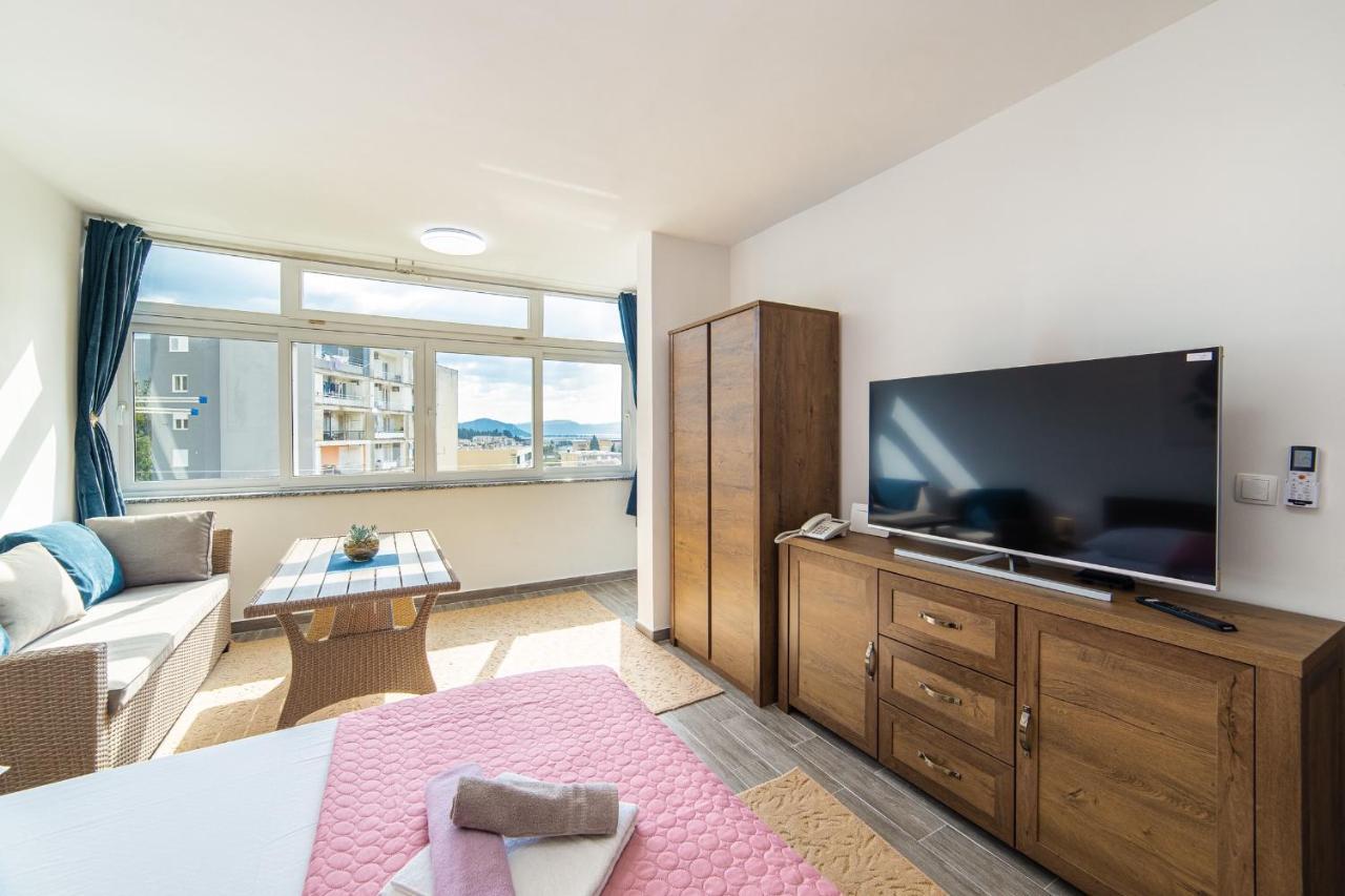 Apartment Sunrise Ploce โพลเช ภายนอก รูปภาพ