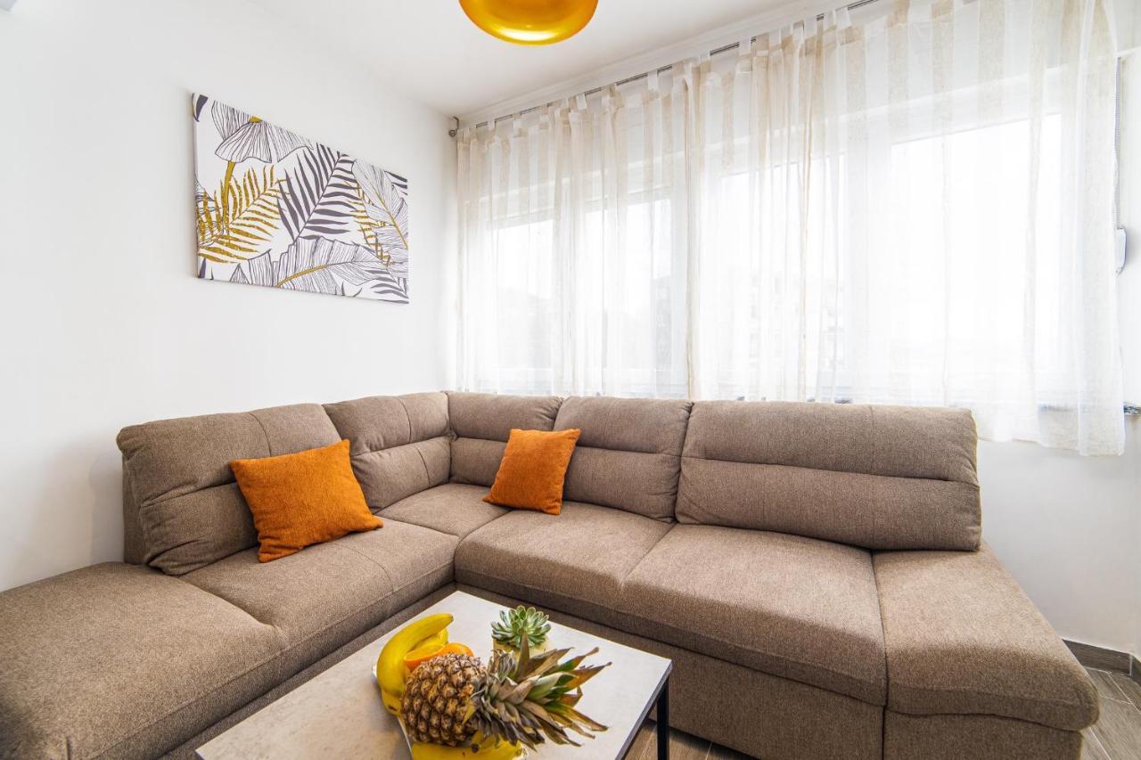 Apartment Sunrise Ploce โพลเช ภายนอก รูปภาพ