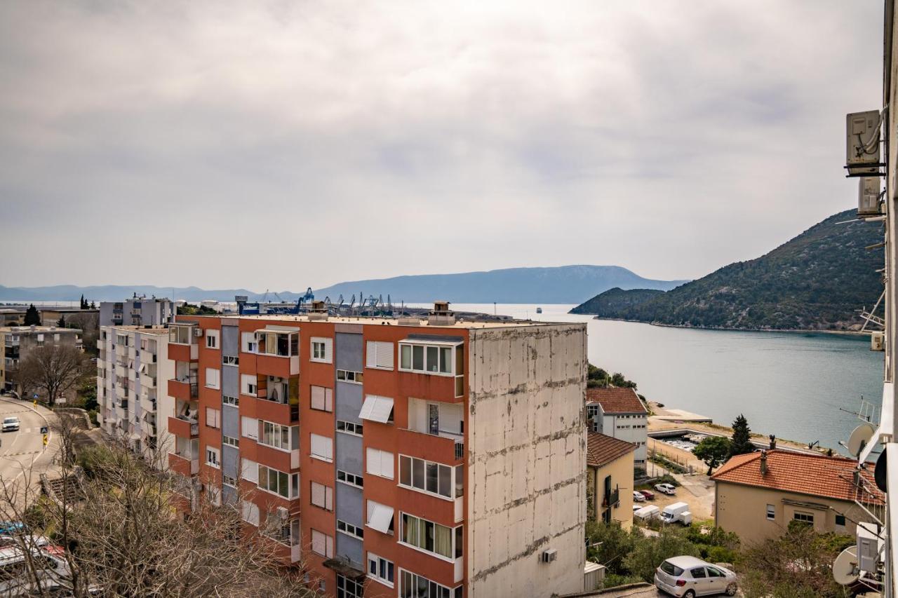 Apartment Sunrise Ploce โพลเช ภายนอก รูปภาพ
